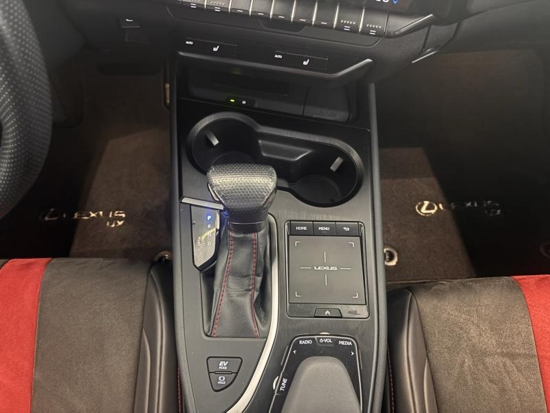 Photo 16 de l’annonce de LEXUS UX d’occasion à vendre à MONTFAVET