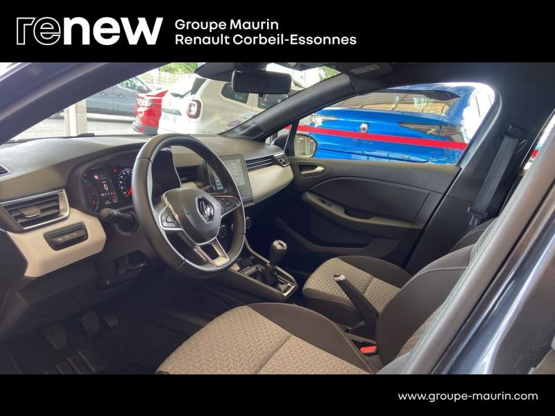 Photo 19 de l’annonce de RENAULT Clio d’occasion à vendre à CORBEIL-ESSONNES