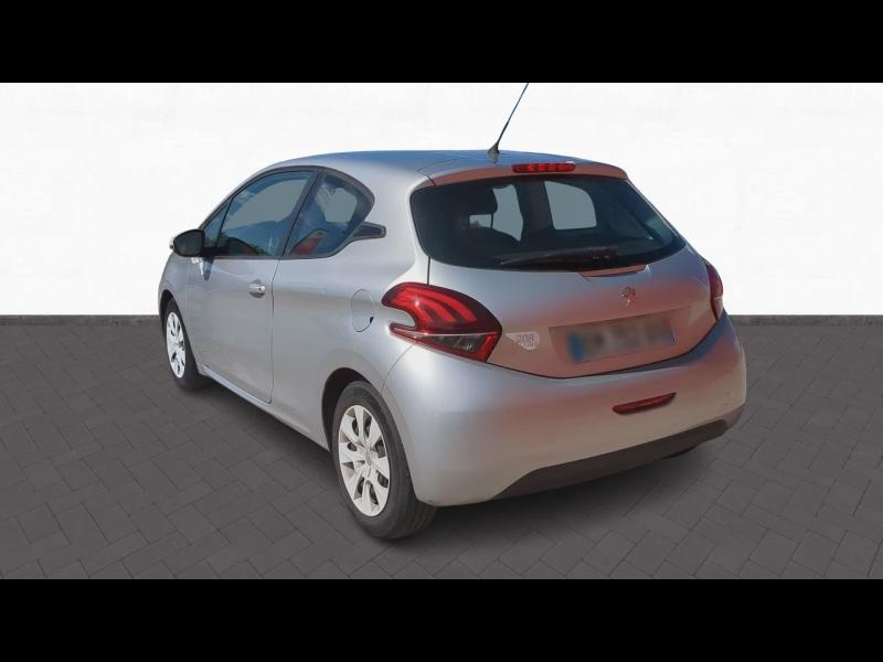 Photo 5 de l’annonce de PEUGEOT 208 d’occasion à vendre à BOLLÈNE