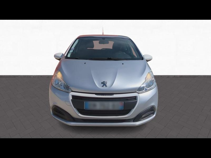 Photo 8 de l’annonce de PEUGEOT 208 d’occasion à vendre à BOLLÈNE