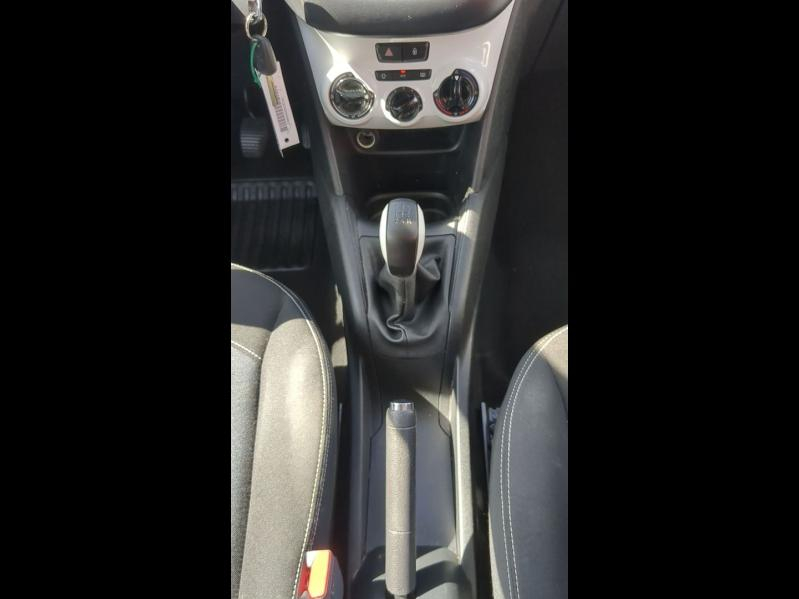 Photo 18 de l’annonce de PEUGEOT 208 d’occasion à vendre à BOLLÈNE