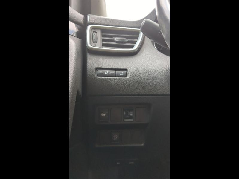 Photo 13 de l’annonce de NISSAN Qashqai d’occasion à vendre à BOLLÈNE
