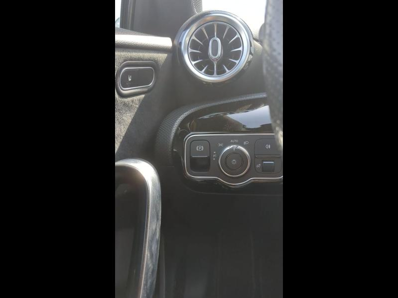 Photo 19 de l’annonce de MERCEDES-BENZ Classe A d’occasion à vendre à BOLLÈNE