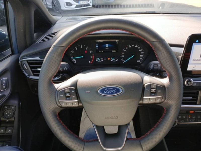 Photo 11 de l’annonce de FORD Fiesta d’occasion à vendre à NÎMES