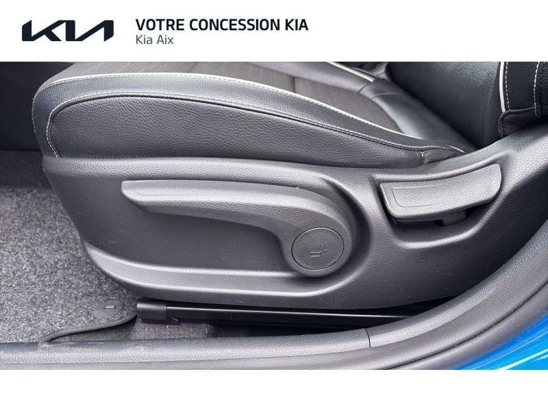 Photo 16 de l’annonce de KIA Stonic d’occasion à vendre à AIX-EN-PROVENCE