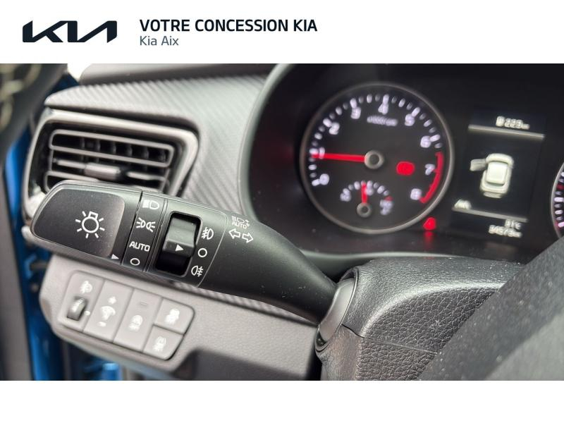 Photo 19 de l’annonce de KIA Stonic d’occasion à vendre à AIX-EN-PROVENCE