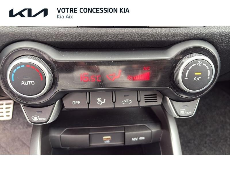 Photo 20 de l’annonce de KIA Stonic d’occasion à vendre à AIX-EN-PROVENCE