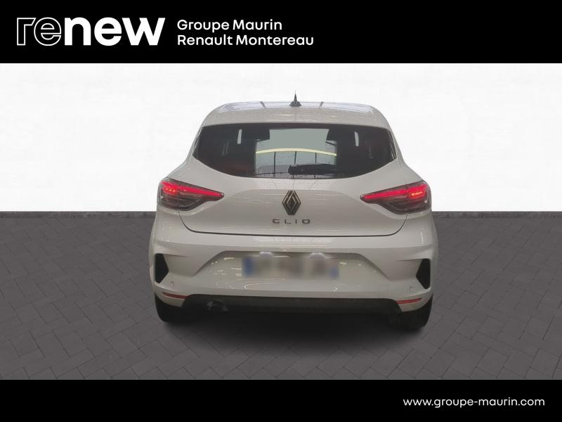Photo 4 de l’annonce de RENAULT Clio d’occasion à vendre à VARENNES SUR SEINE