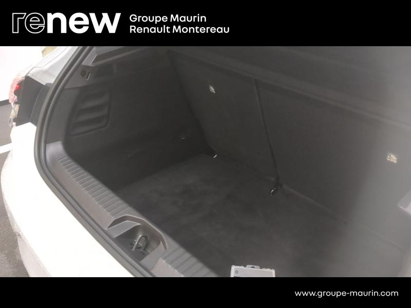 Photo 14 de l’annonce de RENAULT Clio d’occasion à vendre à VARENNES SUR SEINE