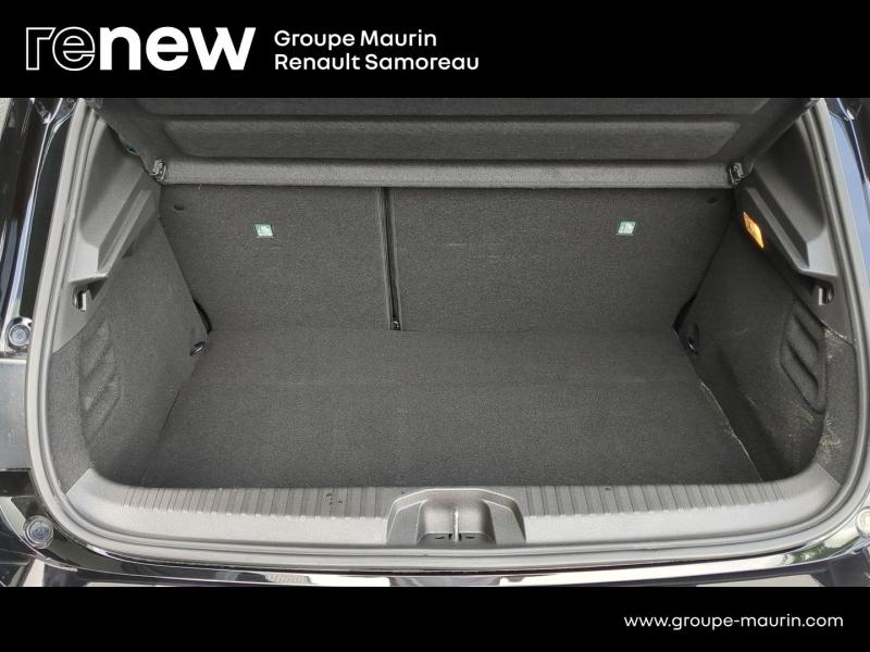 Photo 9 de l’annonce de RENAULT Clio d’occasion à vendre à SAMOREAU
