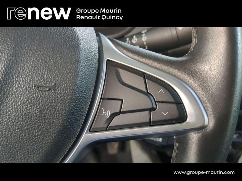 Photo 18 de l’annonce de DACIA Duster d’occasion à vendre à QUINCY-SOUS-SÉNART