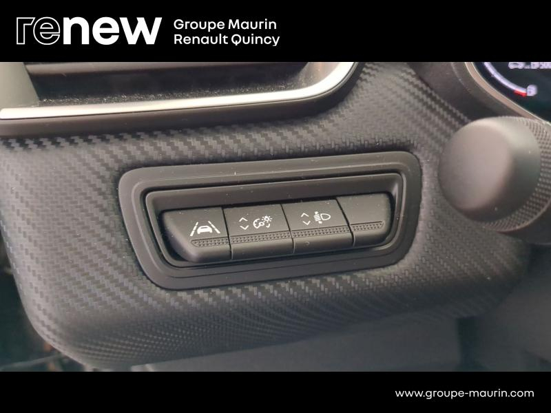 Photo 15 de l’annonce de RENAULT Clio d’occasion à vendre à QUINCY-SOUS-SÉNART