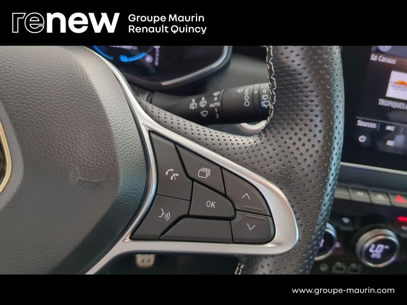 Photo 17 de l’annonce de RENAULT Clio d’occasion à vendre à QUINCY-SOUS-SÉNART
