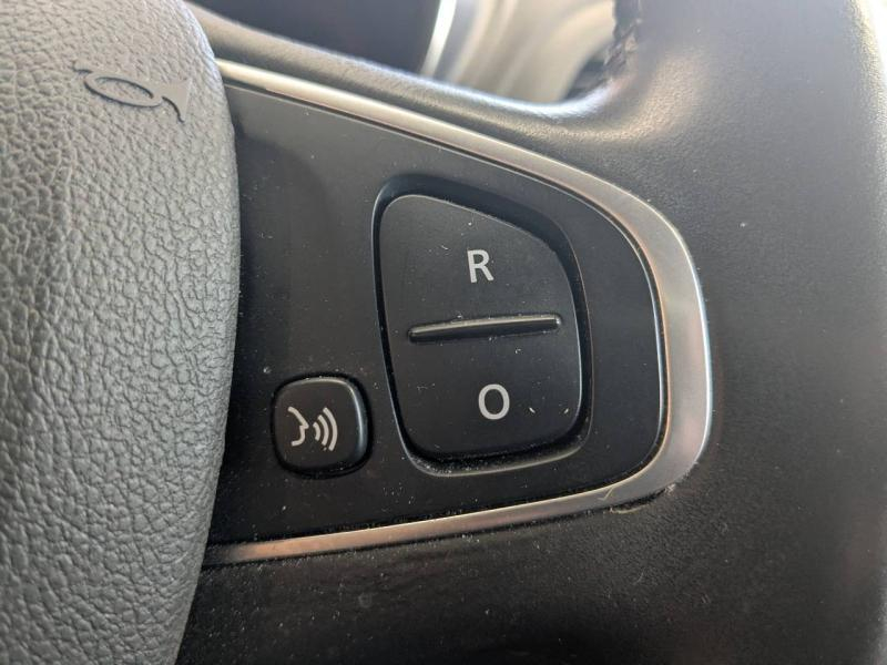 Photo 16 de l’annonce de RENAULT Captur d’occasion à vendre à PAYS DE GEX