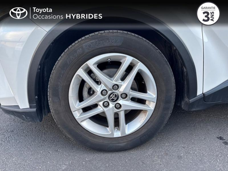 Photo 16 de l’annonce de TOYOTA C-HR d’occasion à vendre à LE CRÈS
