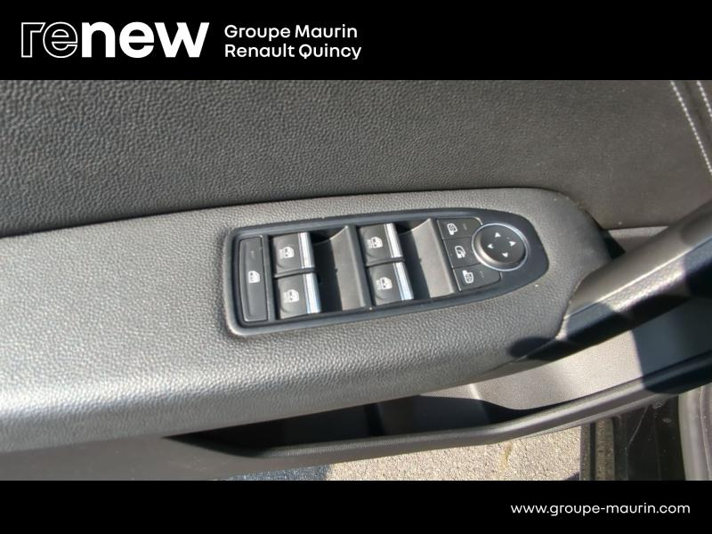 Photo 11 de l’annonce de RENAULT Captur d’occasion à vendre à QUINCY-SOUS-SÉNART
