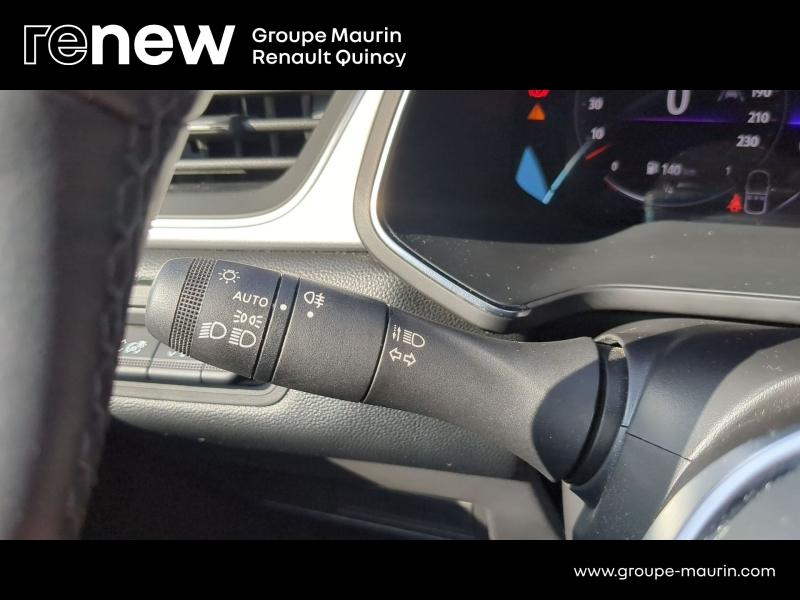 Photo 14 de l’annonce de RENAULT Captur d’occasion à vendre à QUINCY-SOUS-SÉNART