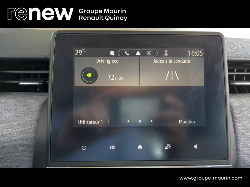 Photo 11 de l’annonce de RENAULT Clio d’occasion à vendre à QUINCY-SOUS-SÉNART
