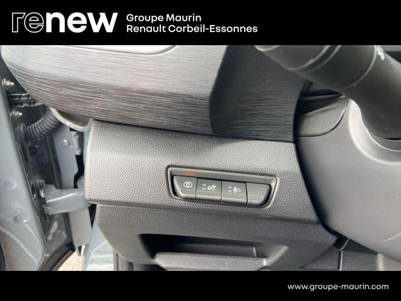 Photo 12 de l’annonce de NISSAN Primastar Combi d’occasion à vendre à CORBEIL-ESSONNES