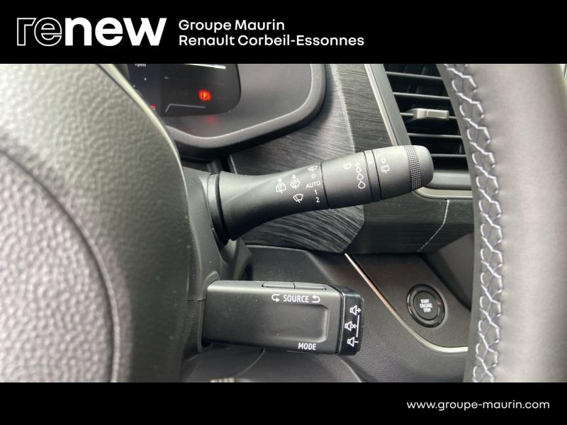 Photo 14 de l’annonce de NISSAN Primastar Combi d’occasion à vendre à CORBEIL-ESSONNES