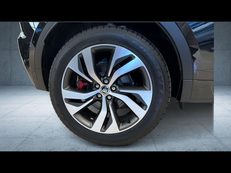 Photo 5 de l’annonce de JAGUAR E-Pace d’occasion à vendre à MARSEILLE