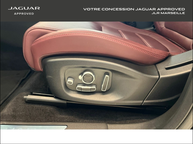 Photo 8 de l’annonce de JAGUAR E-Pace d’occasion à vendre à MARSEILLE