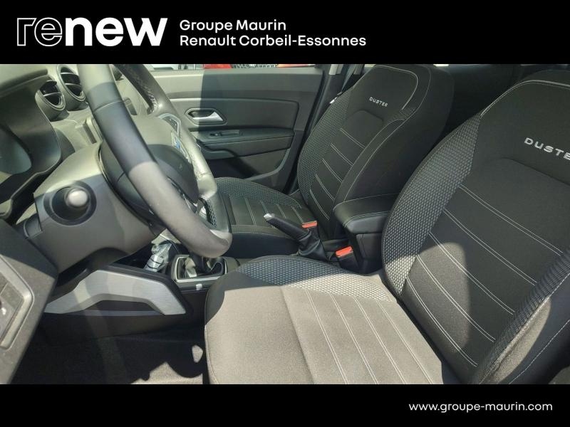 Photo 15 de l’annonce de DACIA Duster d’occasion à vendre à CORBEIL-ESSONNES