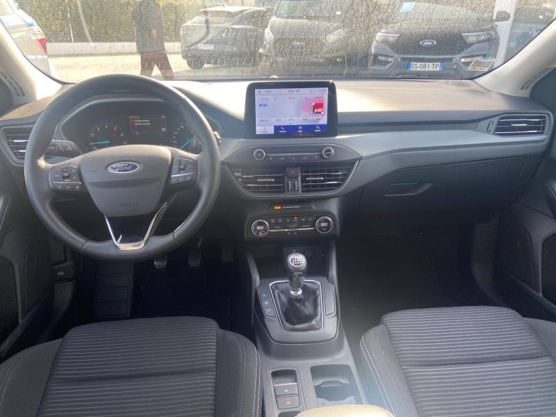 Photo 9 de l’annonce de FORD Focus d’occasion à vendre à BRIGNOLES