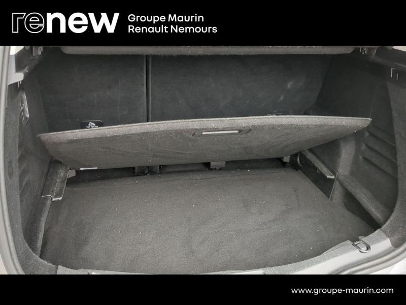 Photo 13 de l’annonce de RENAULT Scenic d’occasion à vendre à SAINT PIERRE LES NEMOURS