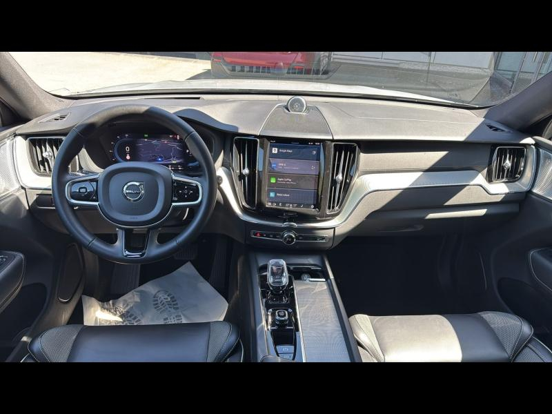 Photo 4 de l’annonce de VOLVO XC60 d’occasion à vendre à AIX-EN-PROVENCE
