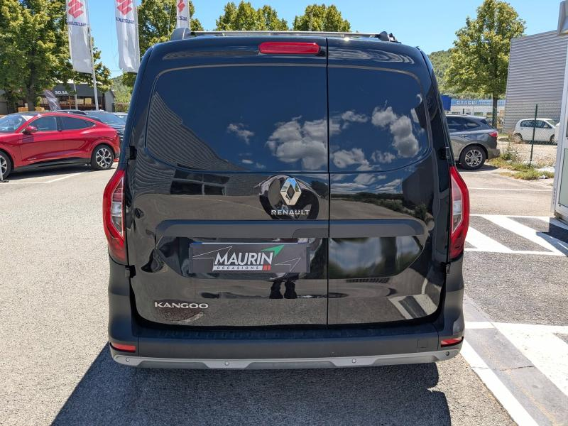 Photo 8 de l’annonce de RENAULT Kangoo Van d’occasion à vendre à DRAGUIGNAN