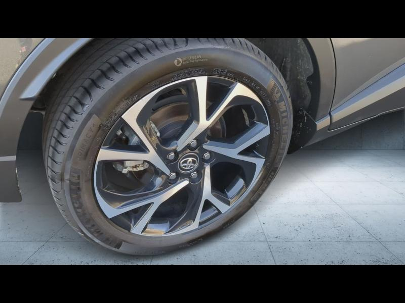 Photo 19 de l’annonce de TOYOTA C-HR d’occasion à vendre à PERPIGNAN
