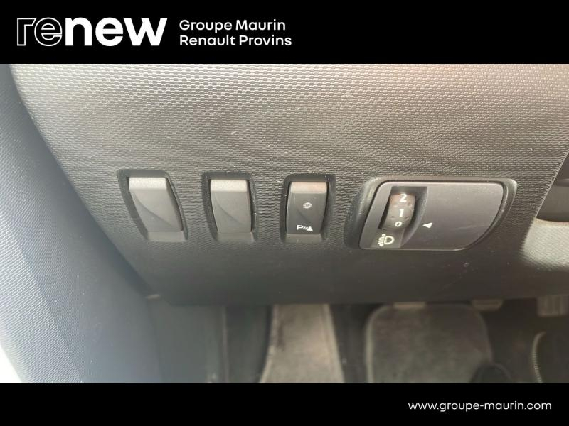 Photo 16 de l’annonce de RENAULT Twingo d’occasion à vendre à PROVINS