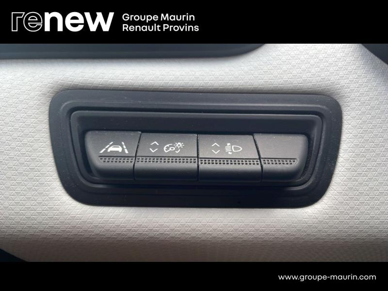 Photo 16 de l’annonce de RENAULT Clio d’occasion à vendre à PROVINS