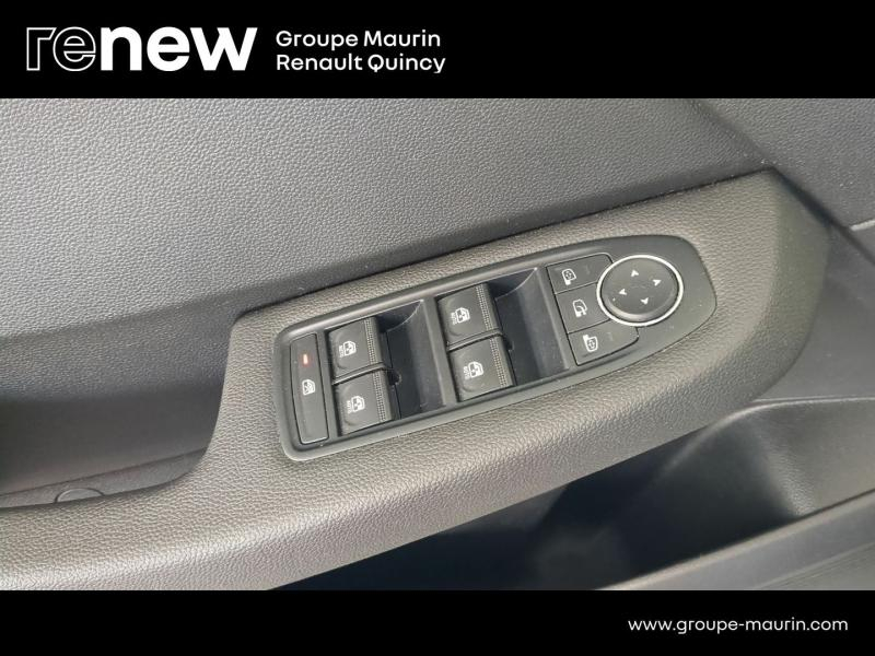 Photo 12 de l’annonce de RENAULT Clio d’occasion à vendre à QUINCY-SOUS-SÉNART