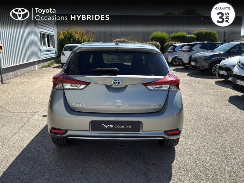 Photo 4 de l’annonce de TOYOTA Auris d’occasion à vendre à NÎMES