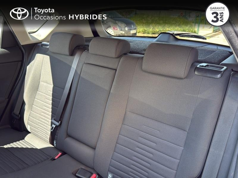 Photo 12 de l’annonce de TOYOTA Auris d’occasion à vendre à NÎMES
