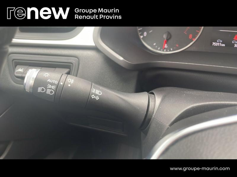 Photo 16 de l’annonce de RENAULT Captur d’occasion à vendre à PROVINS