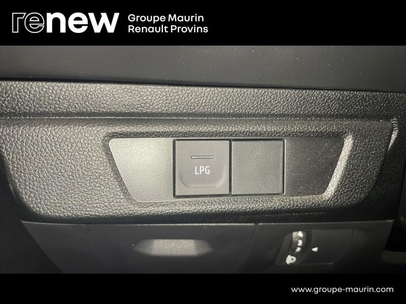 Photo 17 de l’annonce de DACIA Sandero d’occasion à vendre à PROVINS