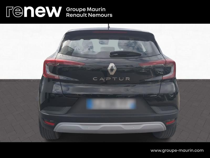 Photo 6 de l’annonce de RENAULT Captur d’occasion à vendre à SAINT PIERRE LES NEMOURS