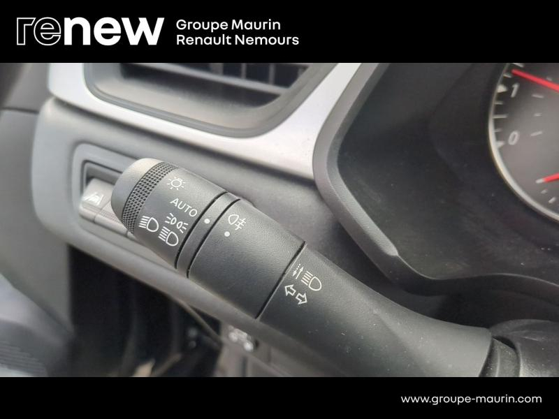 Photo 20 de l’annonce de RENAULT Captur d’occasion à vendre à SAINT PIERRE LES NEMOURS