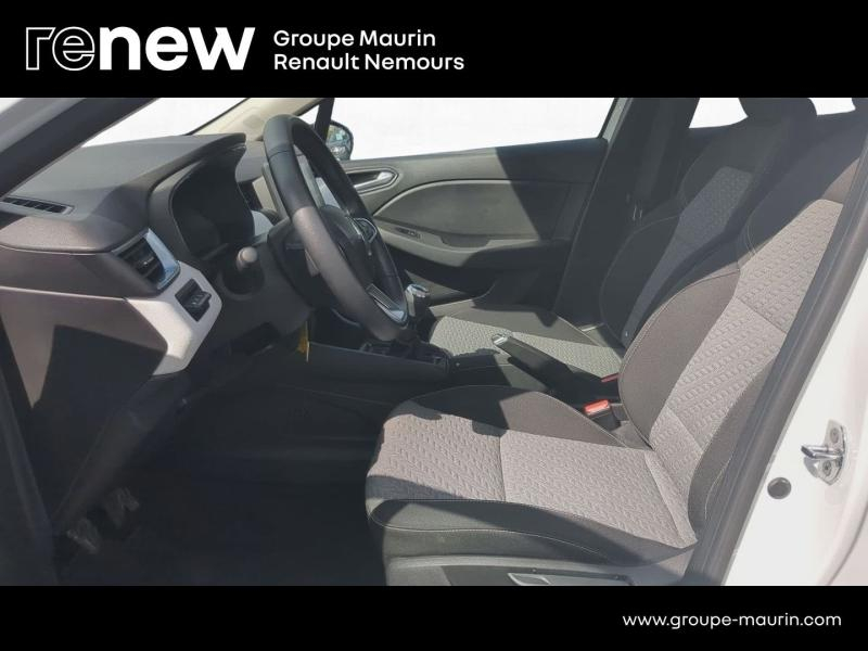 Photo 14 de l’annonce de RENAULT Clio d’occasion à vendre à SAINT PIERRE LES NEMOURS