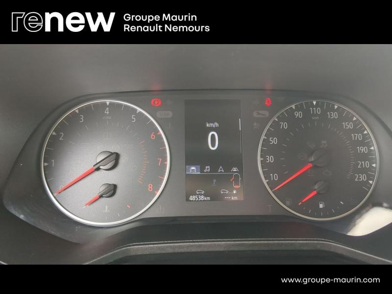Photo 17 de l’annonce de RENAULT Clio d’occasion à vendre à SAINT PIERRE LES NEMOURS