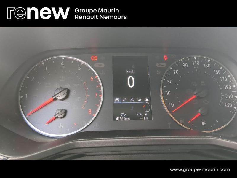 Photo 17 de l’annonce de RENAULT Clio d’occasion à vendre à SAINT PIERRE LES NEMOURS