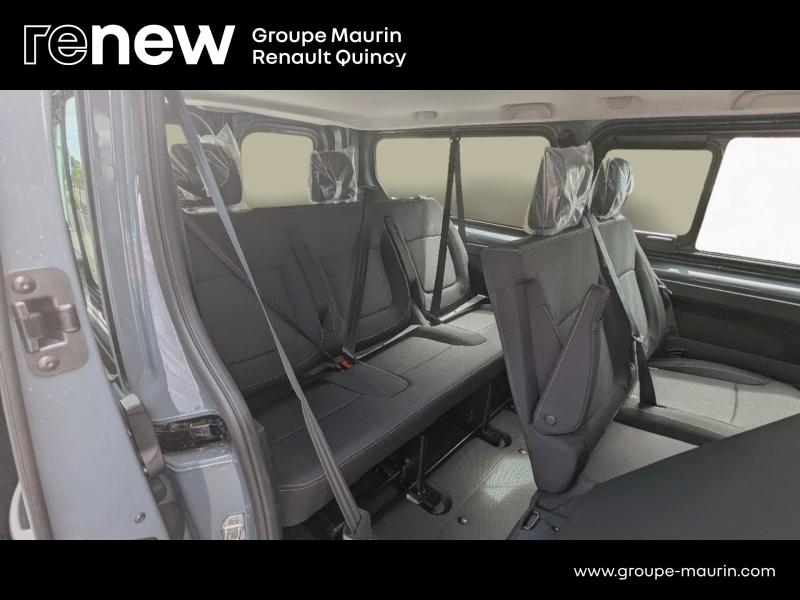 Photo 10 de l’annonce de NISSAN Primastar Combi d’occasion à vendre à QUINCY-SOUS-SÉNART