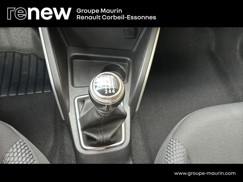 Photo 16 de l’annonce de DACIA Duster d’occasion à vendre à CORBEIL-ESSONNES