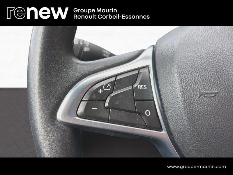 Photo 20 de l’annonce de DACIA Duster d’occasion à vendre à CORBEIL-ESSONNES