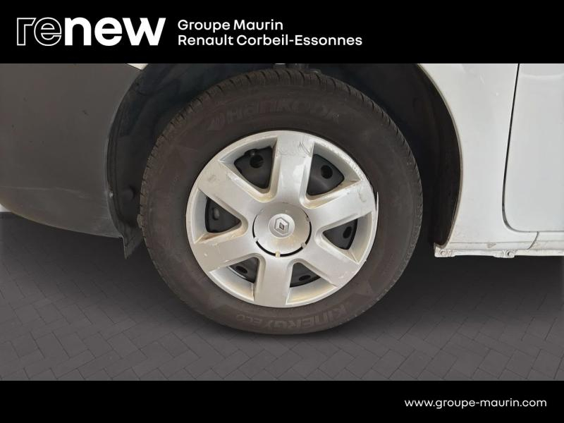 Photo 8 de l’annonce de RENAULT Kangoo Express VUL d’occasion à vendre à CORBEIL-ESSONNES