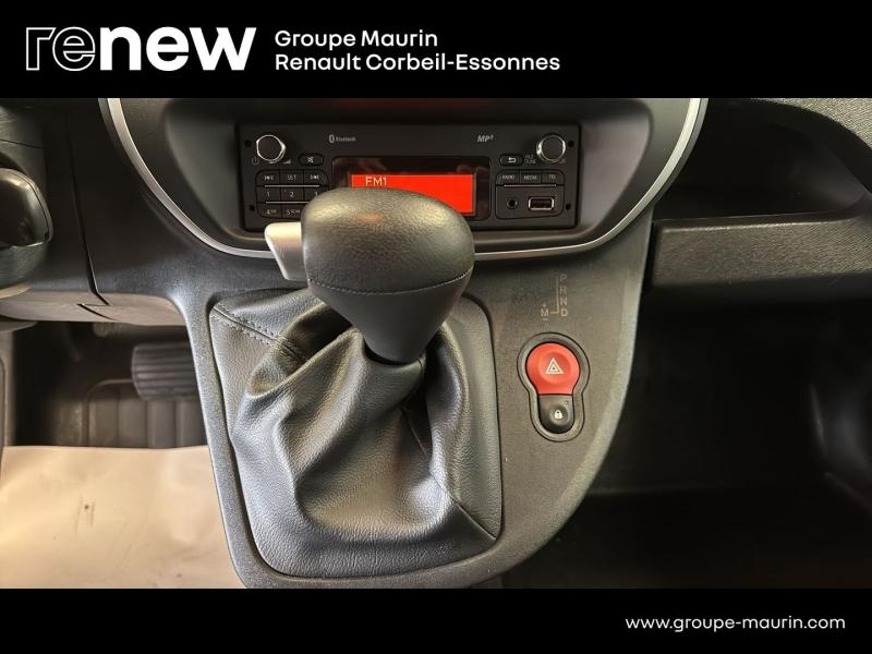 Photo 12 de l’annonce de RENAULT Kangoo Express VUL d’occasion à vendre à CORBEIL-ESSONNES