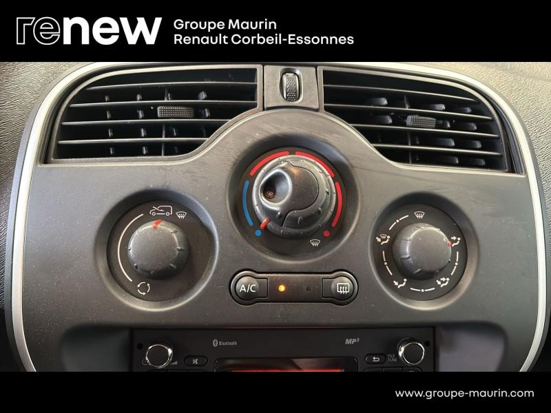 Photo 15 de l’annonce de RENAULT Kangoo Express VUL d’occasion à vendre à CORBEIL-ESSONNES